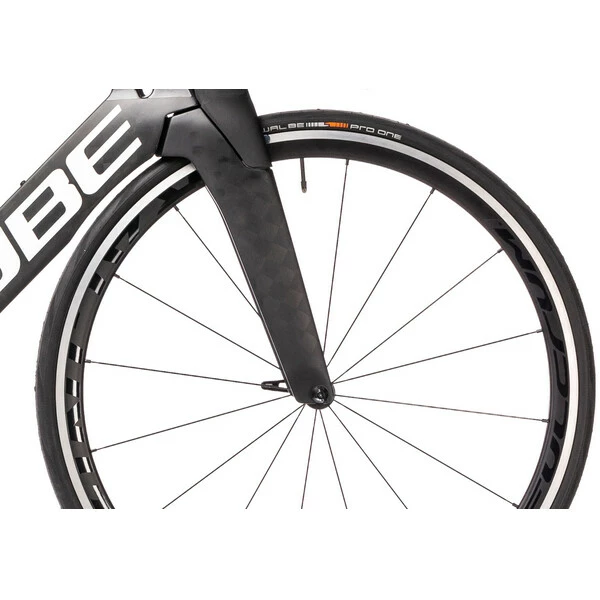 Bicicletta Da Crono CUBE AERIUM C:68 SL LOW Sram Force ETap AXS 35/48 Nero/Bianco 2022 7 Bicicletta Da Crono CUBE AERIUM C:68 SL LOW Sram Force ETap AXS 35/48 Nero/Bianco 2022 - immagine 5