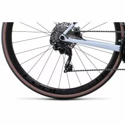 Bicicletta Da Corsa CUBE ATTAIN GTC RACE DISC Shimano 105 R7000 34/50 Bianco 2022 -Sconto Biciclette in Italia Cube Attain GTC Race wei 5B600x6005D 10