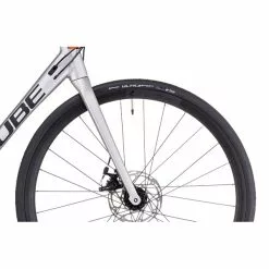 Bicicletta Da Corsa CUBE ATTAIN PRO DISC Shimano Sora 34/50 Grigio 2022 -Sconto Biciclette in Italia Cube Attain Pro silber schwarz5B600x6005D 2
