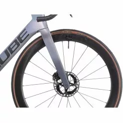 Bicicletta Da Corsa CUBE LITENING C:68X SLT DISC Shimano Dura Ace Di2 R9250 36/52 Argento 2022 10 Bicicletta Da Corsa CUBE LITENING C:68X SLT DISC Shimano Dura Ace Di2 R9250 36/52 Argento 2022 -Sconto Biciclette in Italia Cube Litening C 68X SLT silber5B600x6005D 2