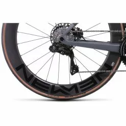 Bicicletta Da Corsa CUBE LITENING C:68X SLT DISC Shimano Dura Ace Di2 R9250 36/52 Argento 2022 12 Bicicletta Da Corsa CUBE LITENING C:68X SLT DISC Shimano Dura Ace Di2 R9250 36/52 Argento 2022 -Sconto Biciclette in Italia Cube Litening C 68X SLT silber5B600x6005D 4